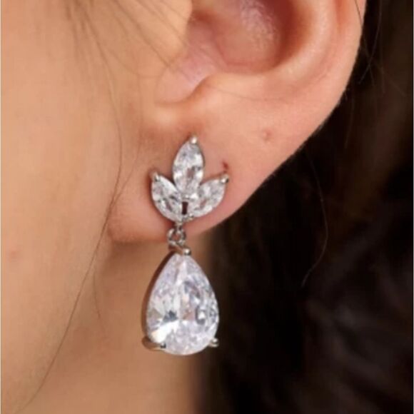 BRAND NEW BELIEVE BY BRILLIANCE CUBIC ZIRCONIA DROP EARRINGS EARRINGS - Picture 6 of 13